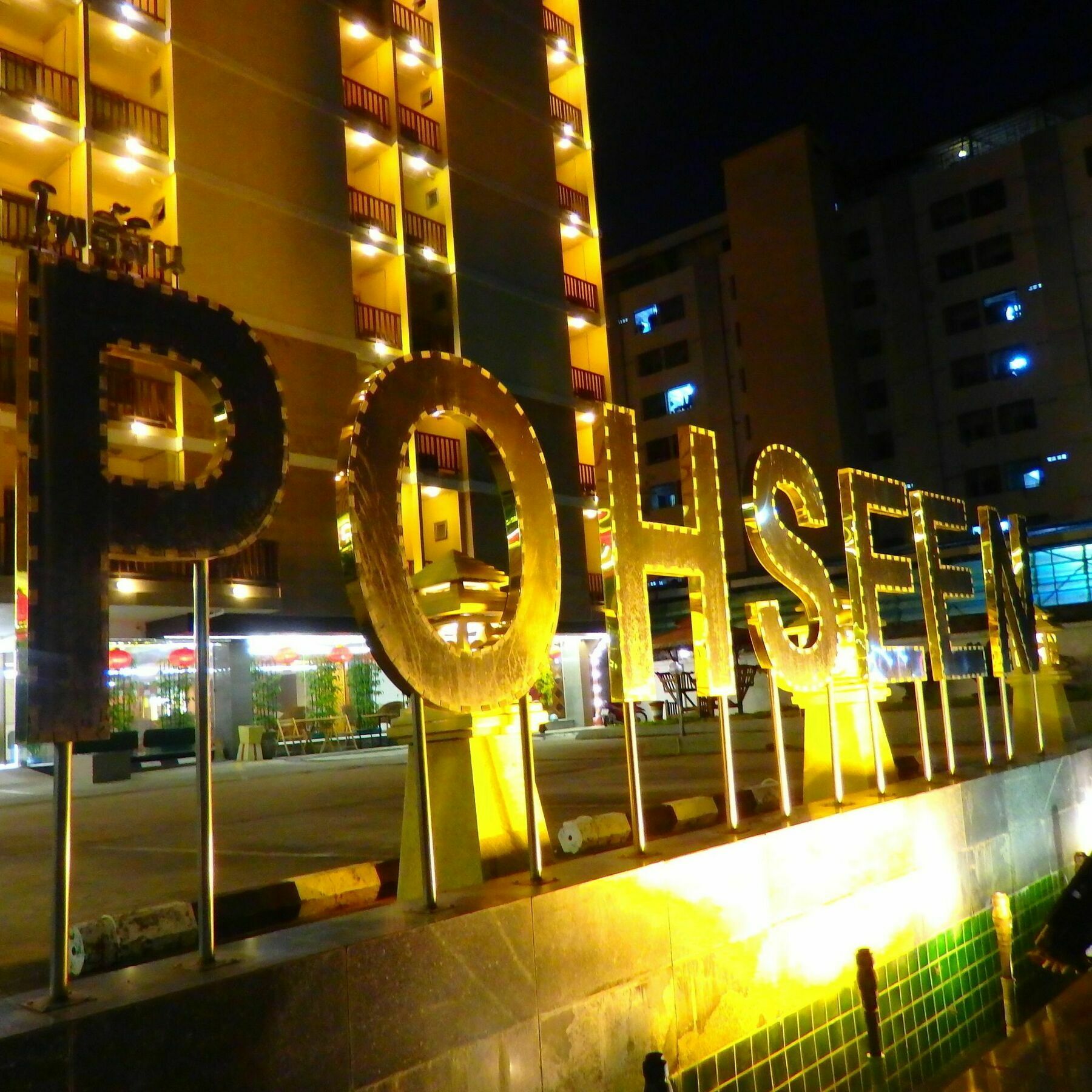 Pohseen Grand Palace Hotel Bangkok Dış mekan fotoğraf